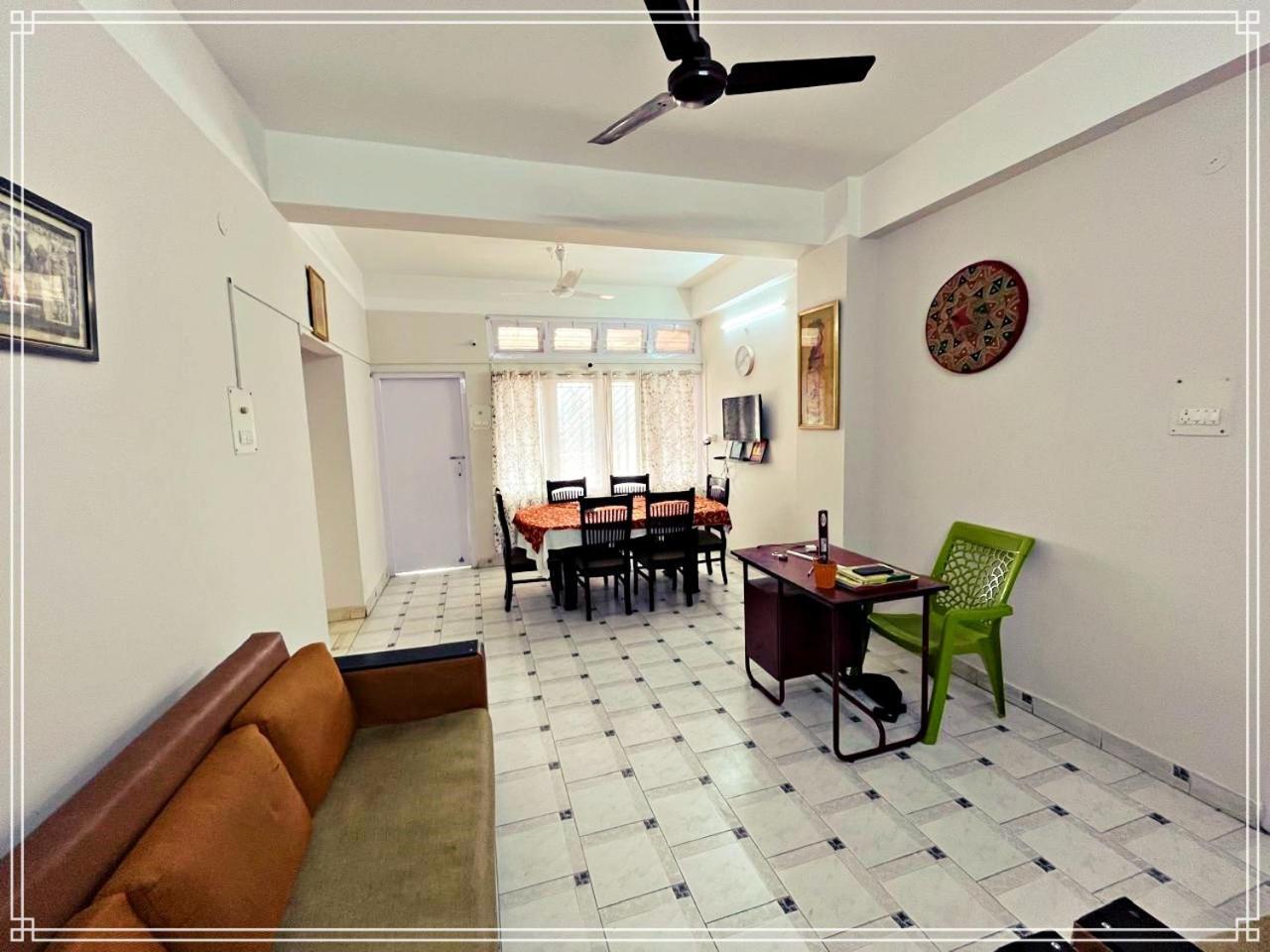 غاواهاتي Kanak Laxmi Villa B & B المظهر الخارجي الصورة